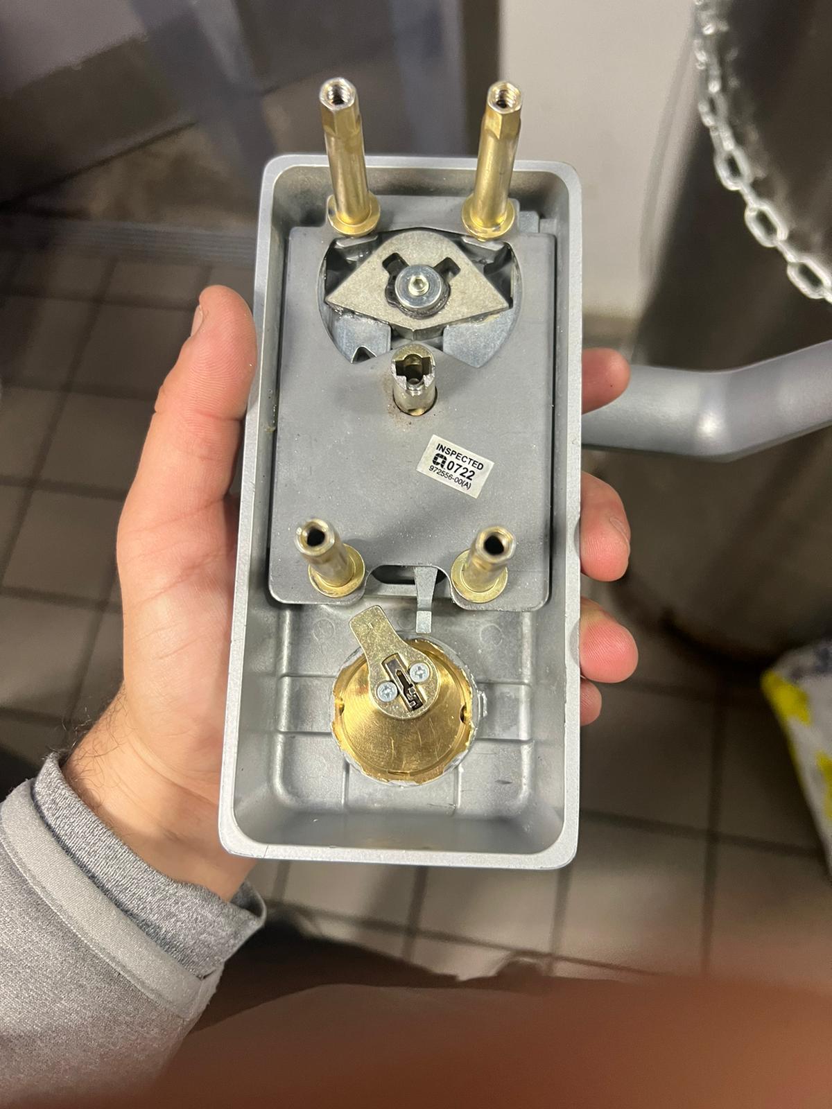 Steps Involved in Car Key Replacement Process